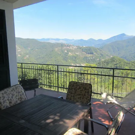 Apartment Elegant And Roomy On The Hill Above Chiavari, Calm And Relax Assured *